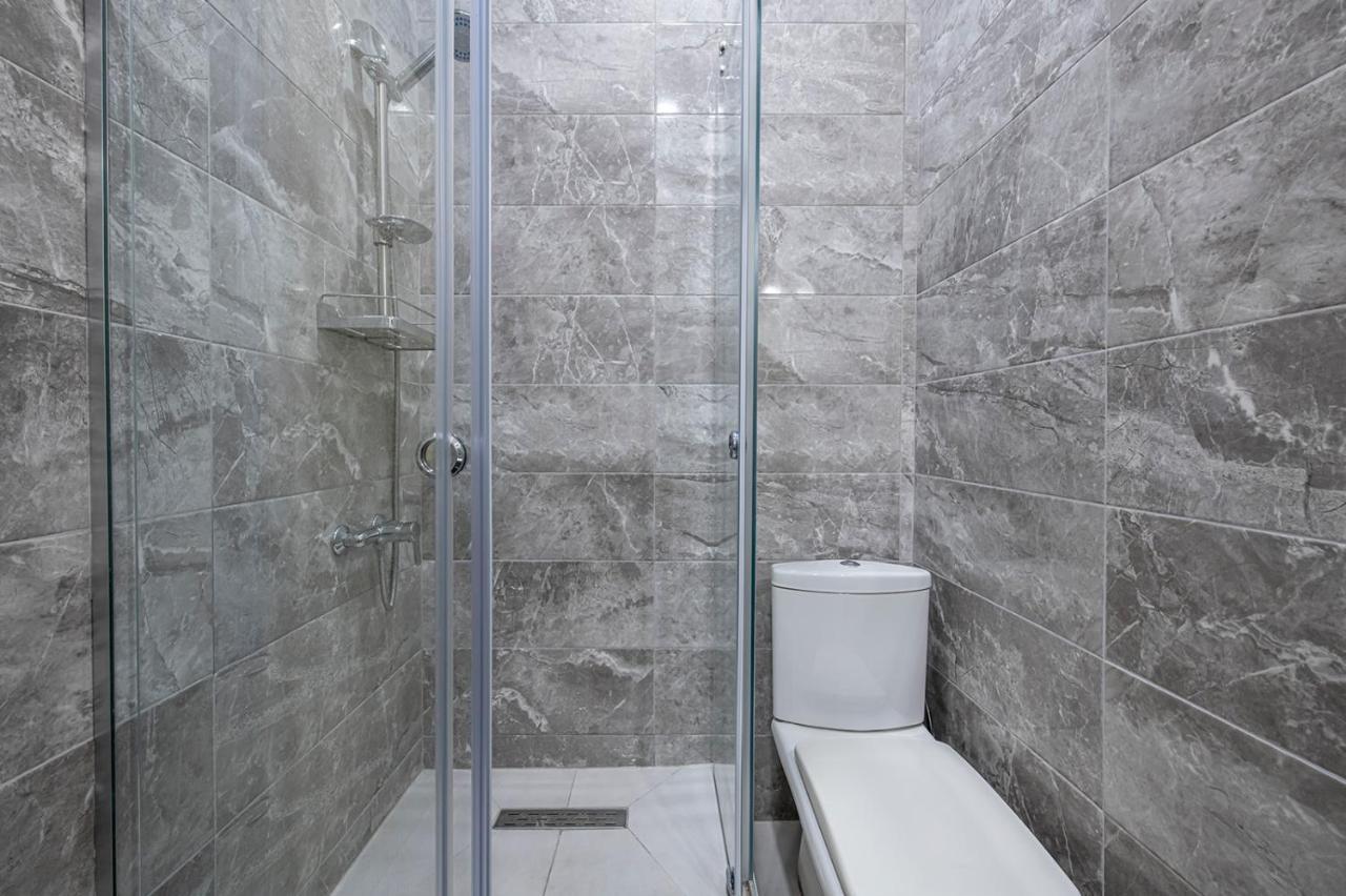Apart Hotel Gh Тбилиси Экстерьер фото