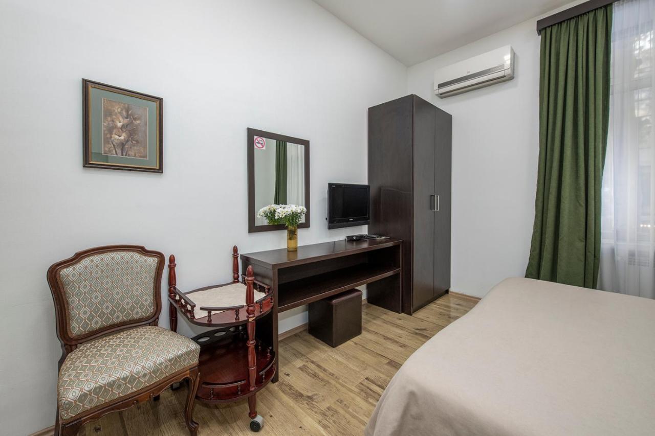 Apart Hotel Gh Тбилиси Экстерьер фото