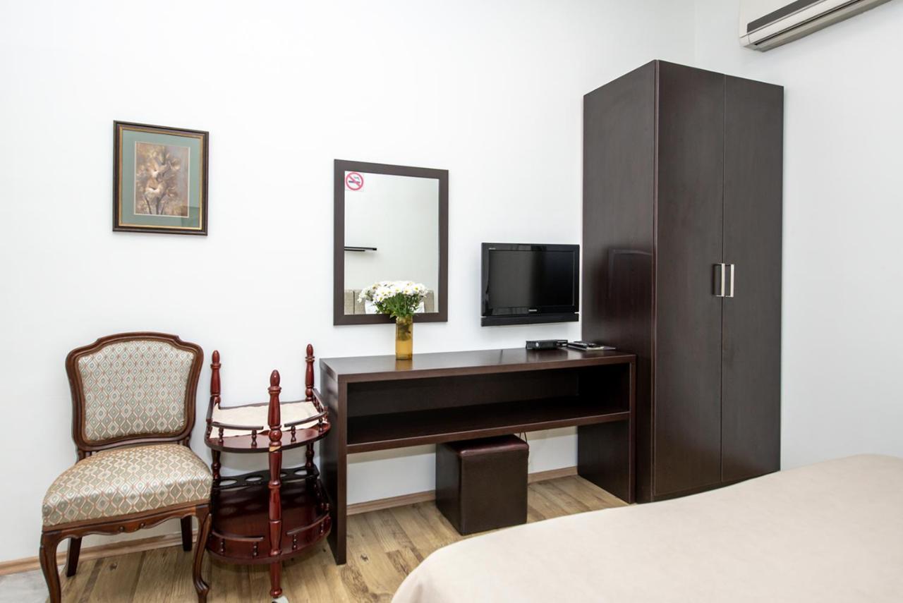 Apart Hotel Gh Тбилиси Экстерьер фото